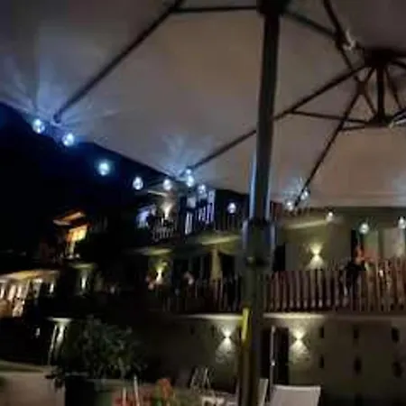 Cozy Mountain View 3-bedroom Pyrenees Διαμέρισμα Saint-Béat