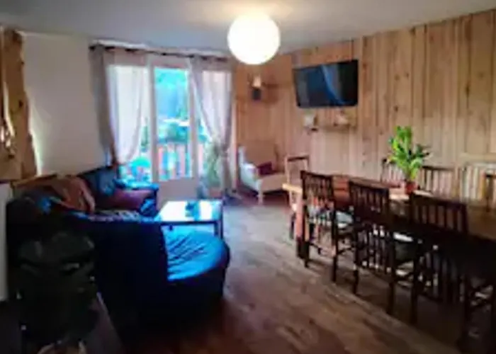 Apartment Cozy Mountain View 3-bedroom Pyrenees