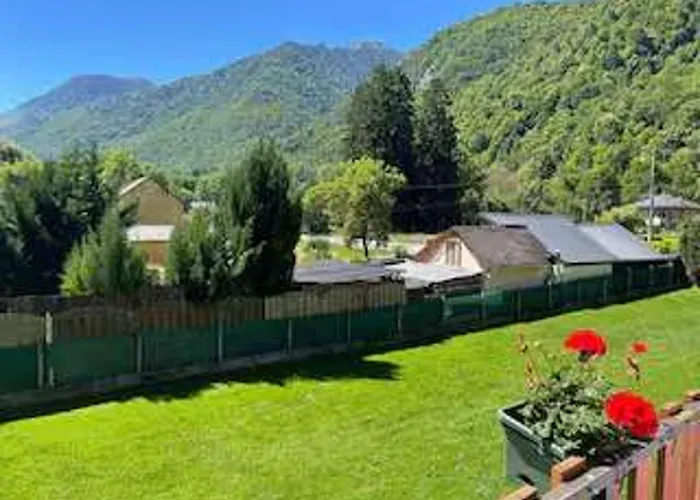 Cozy Mountain View 3-bedroom Pyrenees * Saint-Béat